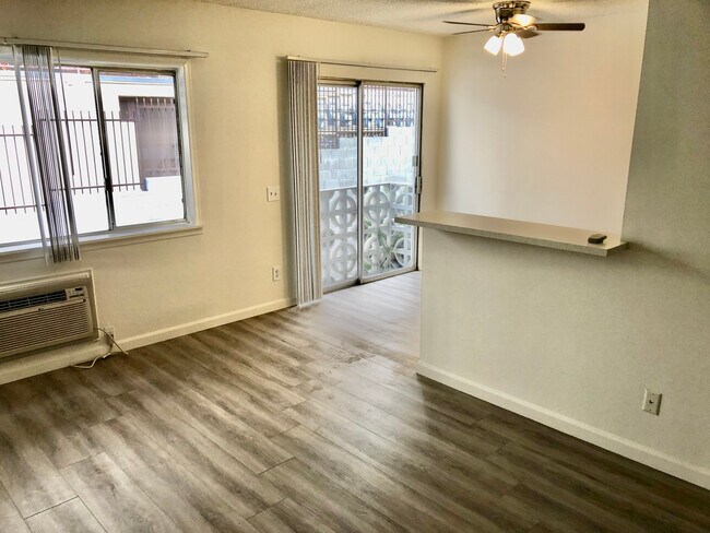 Building Photo - 4242 Arch Dr