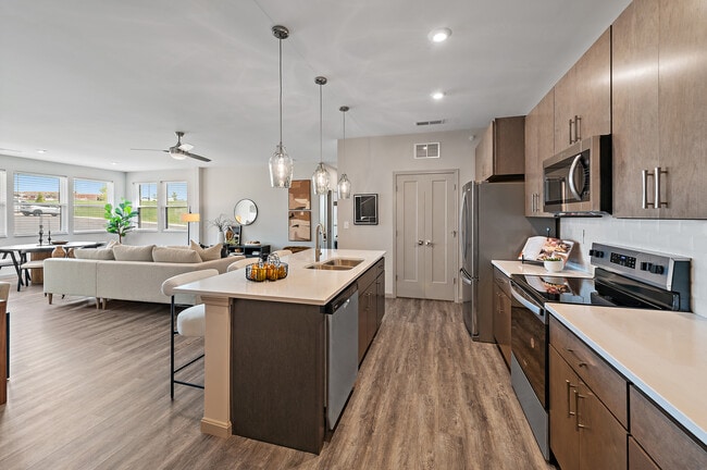 Kitchen - 19Nineteen Promenade