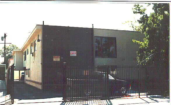 Foto del edificio - Troost Apartments