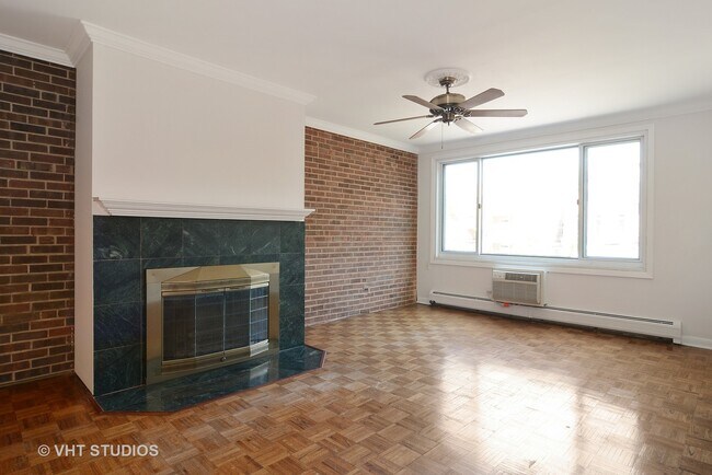 Foto del edificio - 644 W Arlington Pl