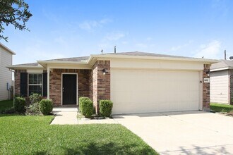 Building Photo - 6450 Dayridge Ln
