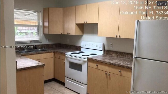 Foto del edificio - 1546 NE 32nd St