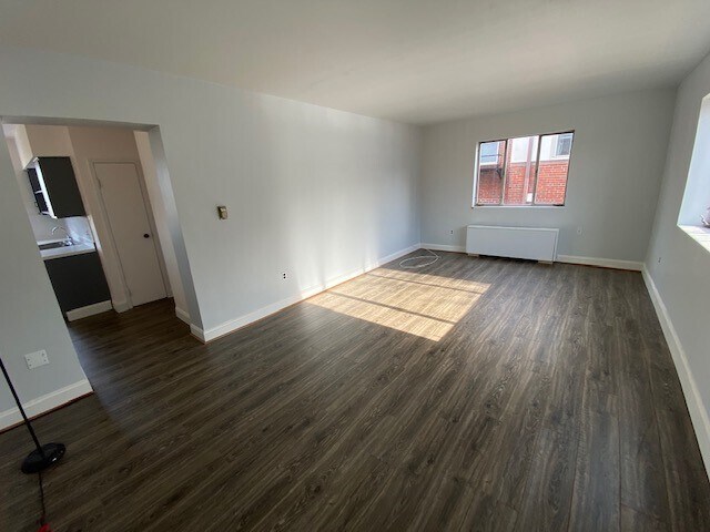 Foto del edificio - 1200 Perry St NE