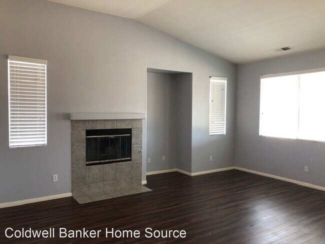 Building Photo - 4 br, 2 bath House - 14645 Blue Sage Rd