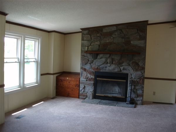 Building Photo - 3036 Blue Ridge Rd