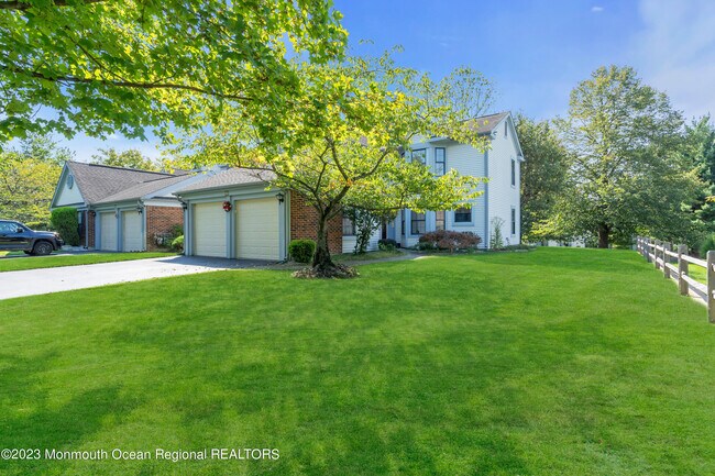 Foto del edificio - 105 Old Orchard Ln