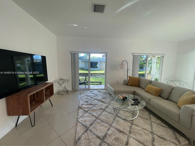 Foto del edificio - 3454 NW 17th Terrace