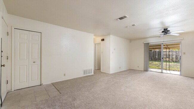 Building Photo - 4710 Casa Bello St