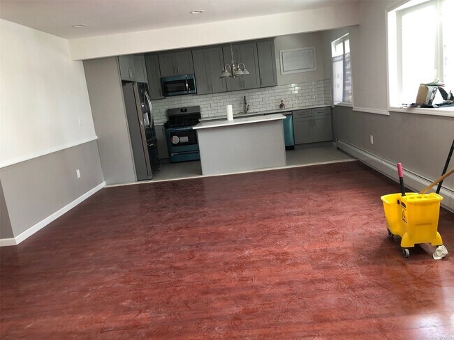 Foto del edificio - 160-32-160119 119th Dr