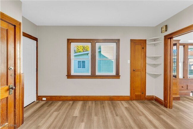 Foto del edificio - 4318 W 50th St