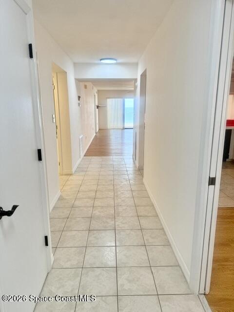 Foto del edificio - 6770 Ridgewood Ave