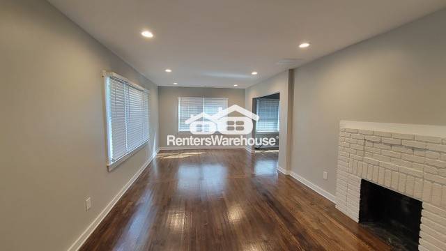 Building Photo - 1160 Sells Ave SW