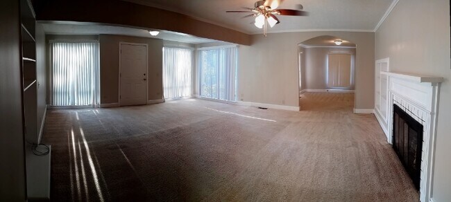 Foto del edificio - 390 N Lanier St