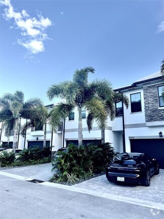 Building Photo - 4536 S Aqua Bella Ln