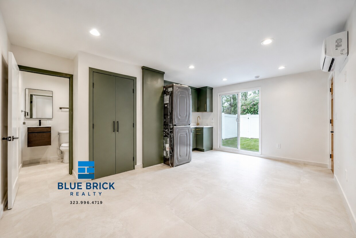 Photo - 5622 Radford Ave-