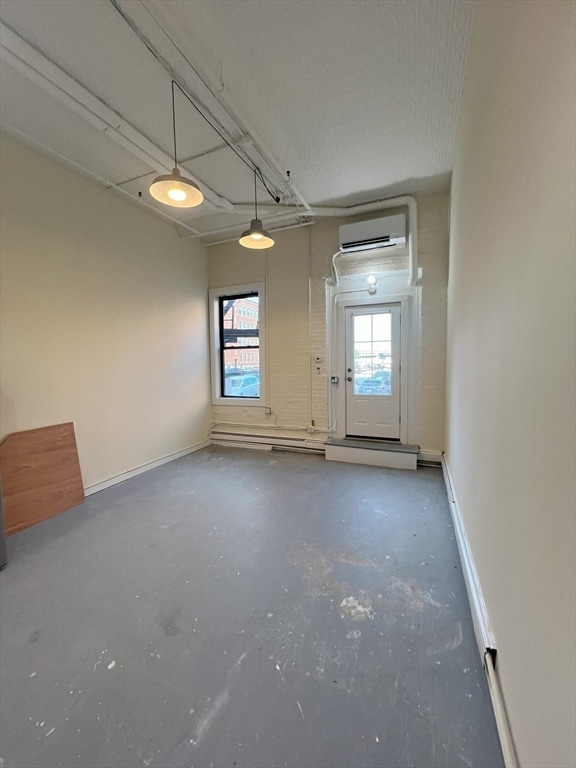 Building Photo - 524 Harrison Ave