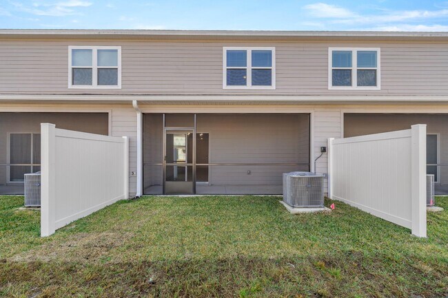 Foto del edificio - 3544 SE 37th Ave Rd