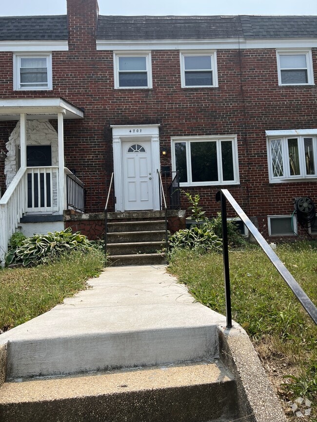 Building Photo - 4707 Chatford Ave