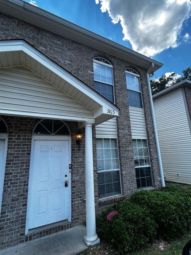 Photo - Spacious 3 BR 3 BA in Great Location! House