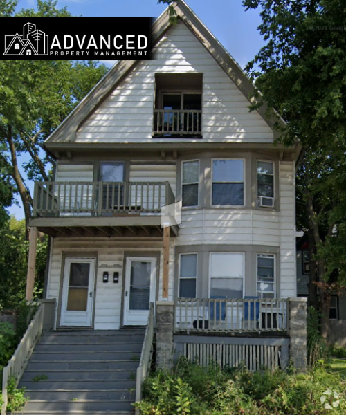 926 E North Ave