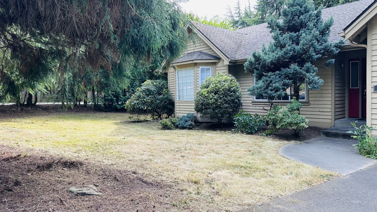 Photo - 7003-7151 151st Ave NE (Redmond, WA)