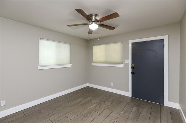 Building Photo - 4406 Granbury Rd
