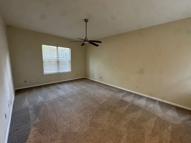 Foto del edificio - 4404 SW 91st Dr