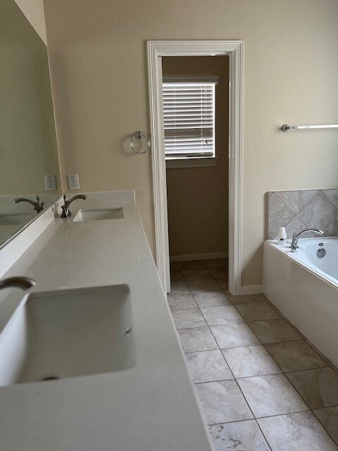 Building Photo - 3006 Clearview Cir