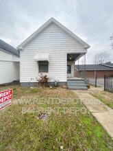 Building Photo - 208 E Virginia St
