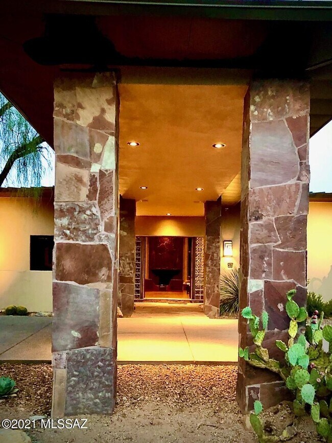 Foto del edificio - 3171 E Vía Palomita