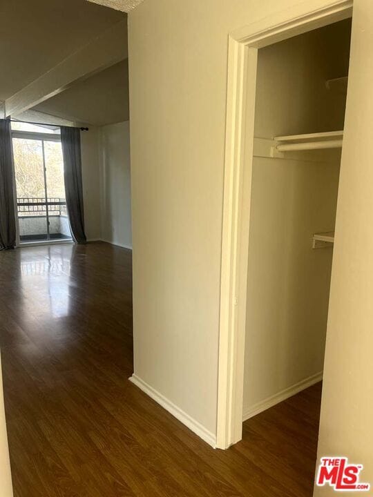 Building Photo - 1834 Thayer Ave