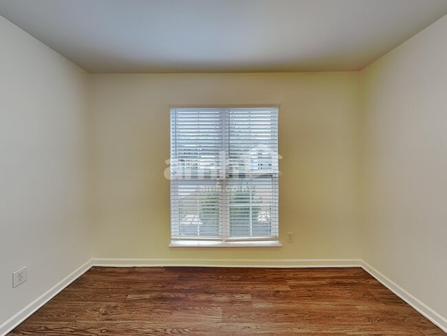 Foto del edificio - 1009 Enderbury Dr