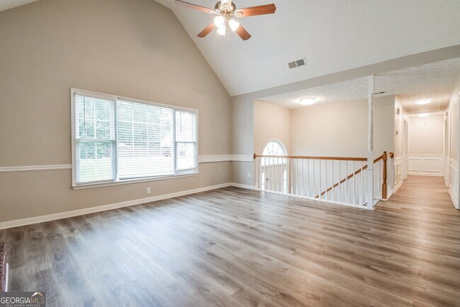 Building Photo - 5160 St Claire Pl