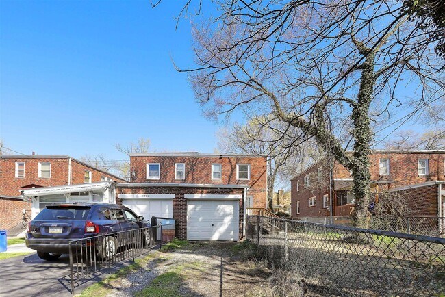 Building Photo - Coming Soon -Semi-Attached Family Home Loc...