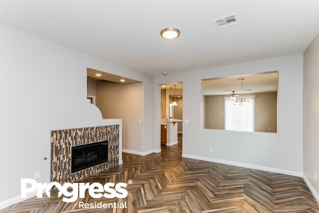 Foto del edificio - 681 Fontayne Ave