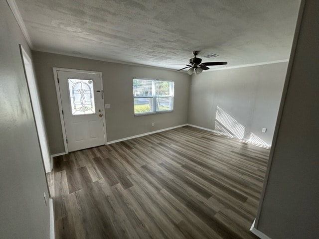 Foto del edificio - 1719 Shore Acres Blvd NE
