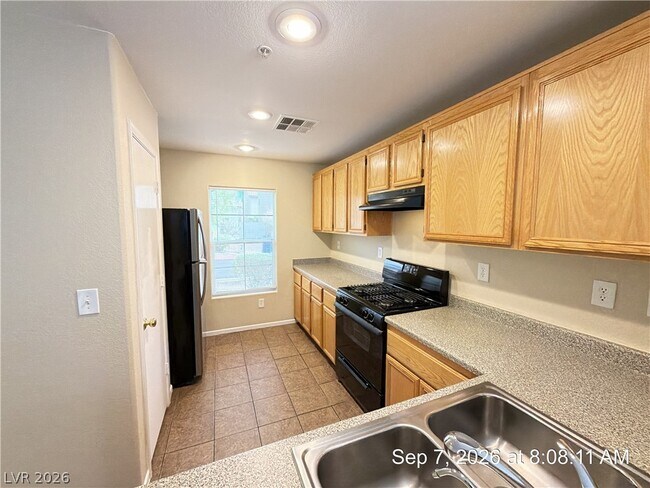 Foto del edificio - 7337 Ribbon Ridge Ave