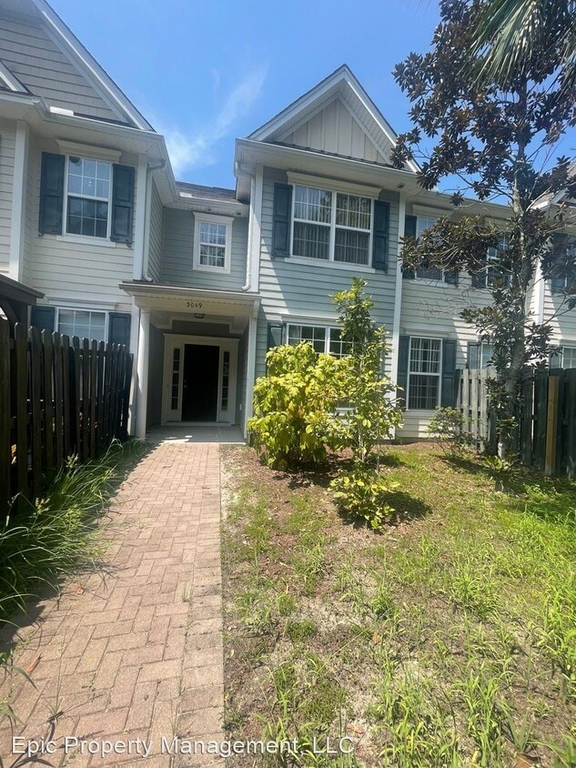 Primary Photo - 4 br, 3.5 bath House - 3049 Park West Blvd