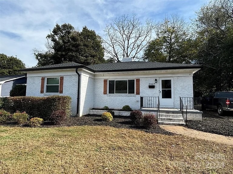 Photo - 3427 Eastway Dr.