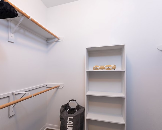 Building Photo - 300 W 3rd St