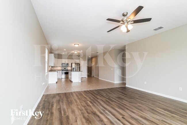 Building Photo - 3670 Moca Dr