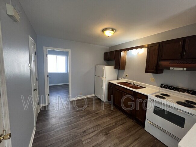 Foto del edificio - 322 N Clark St