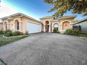 Building Photo - 3006 Imperial Dr