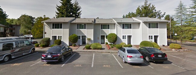 Building Photo - Newly Remodeled Townhome in the Heart of K...