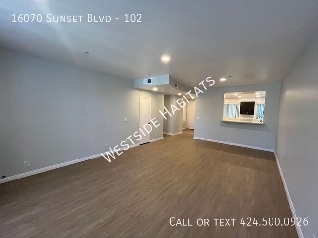 Foto del edificio - 16070 Sunset Blvd