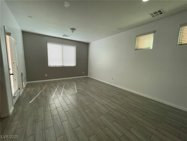 Foto del edificio - 7727 Peaceful Trellis Dr