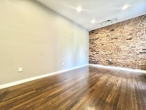 Building Photo - 541 W 150th St