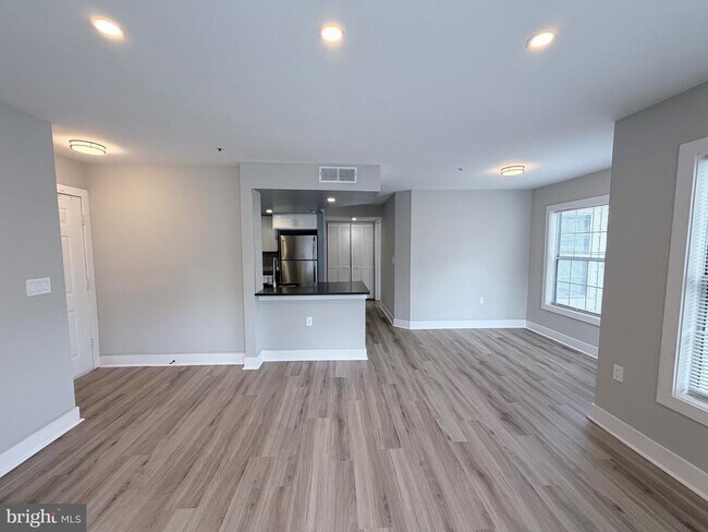 Foto del edificio - 15777 Easthaven Ct