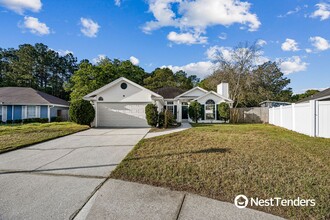 Building Photo - 3920 Union Pacific Dr W