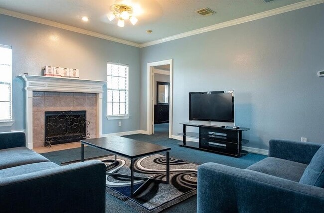 Foto del edificio - 318 Magnolia Grove Ln